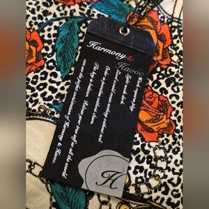 Harmony & Havoc Floral Patterned Cuffed Shorts